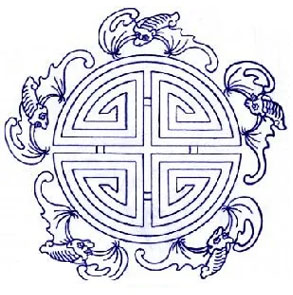 五只蝙蝠圍繞篆書壽字或桃